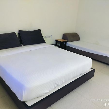 Hotel Sun N Step Club Ahmedabad Eksteriør billede